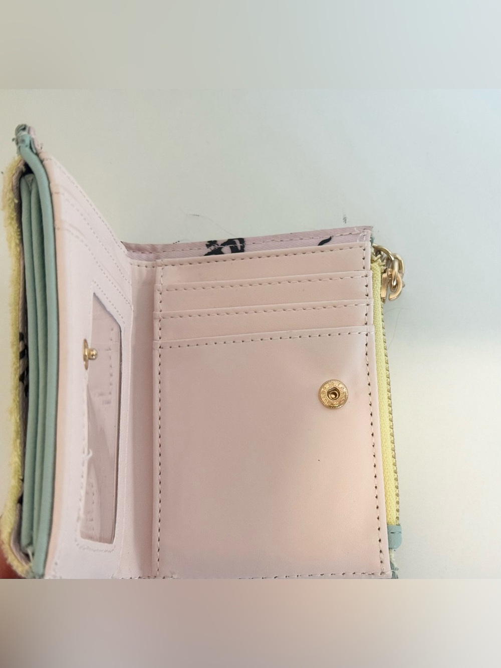 Juicy couture yellow pink and blue bifold wallet with zipper - Picture 2 of 3